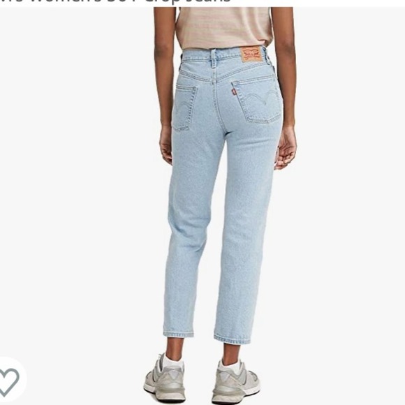 Levi's Ankle Cropped Jeans - Picture 3 of 7